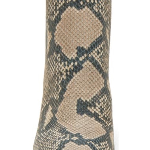 Vince Camuto Benedie Pointed Toe Bootie - Picture 2 of 7